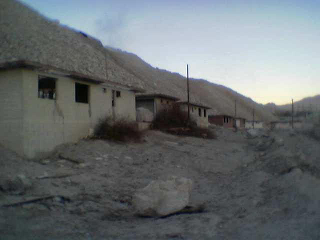 De vroegere huisjes van de mijnwerkers van Calama.